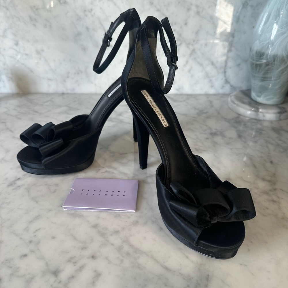 Vera Wang Lavender Label Black Satin Heels